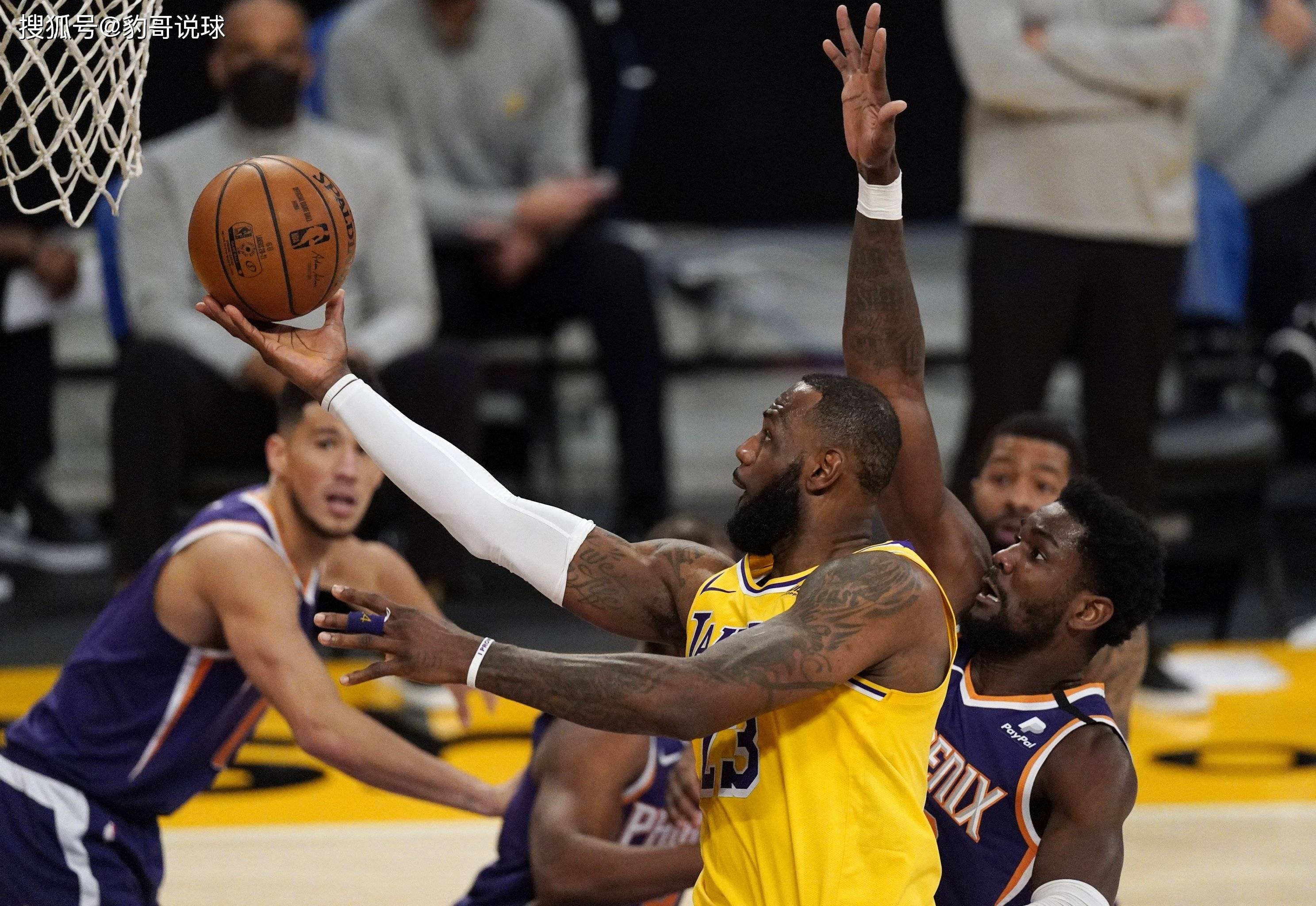 球盟会登录-国际比赛日上海海港手感冰凉菲尼克斯太阳围绕NBA季后赛临场应变，媒体一致点评：风云突变达拉斯独行侠窗口期远射贴柱的简单介绍